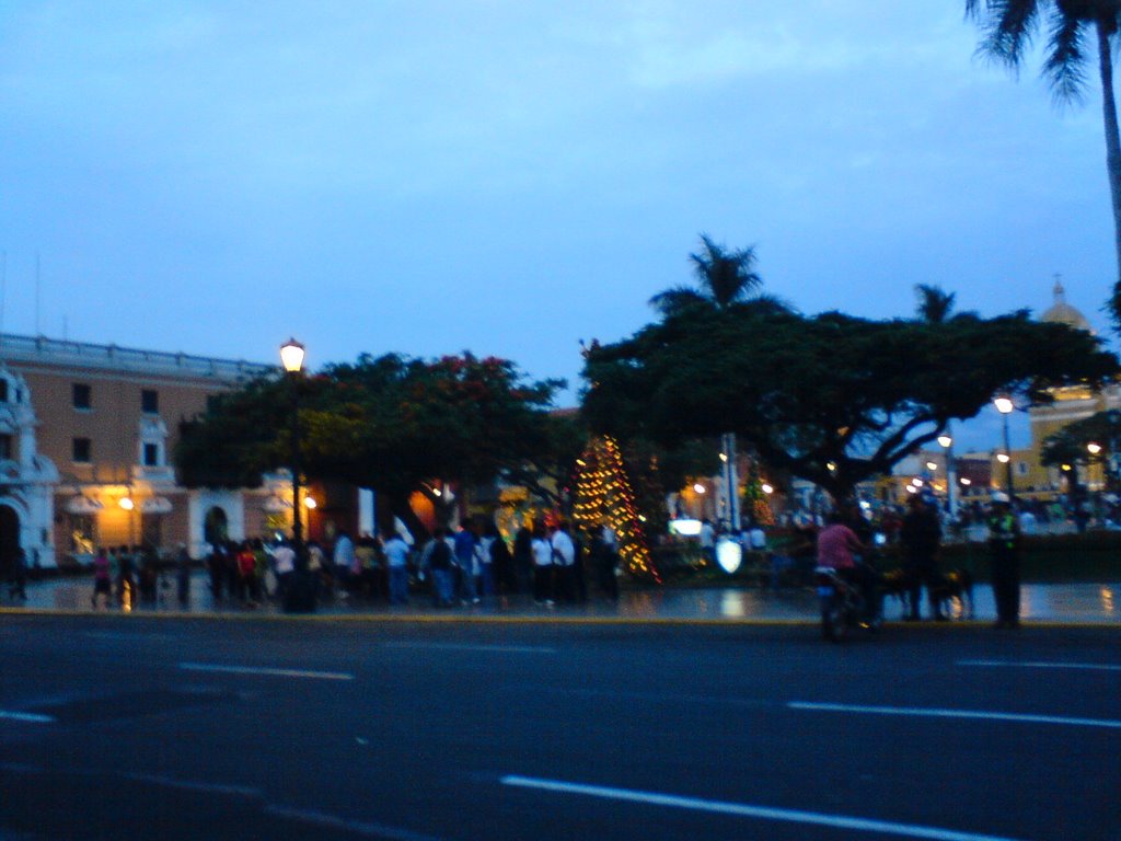 Centro Historico, Trujillo 13001, Peru by Roger Sánchez