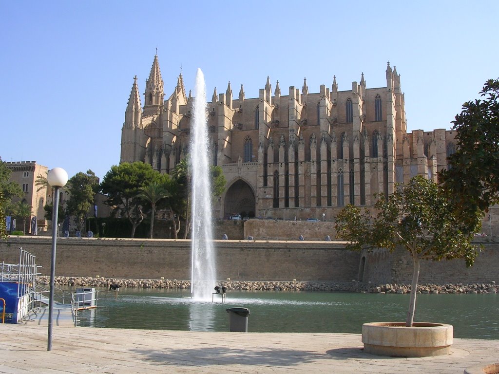 La Seu, 07001 Palma, Illes Balears, Spain by kate-me27