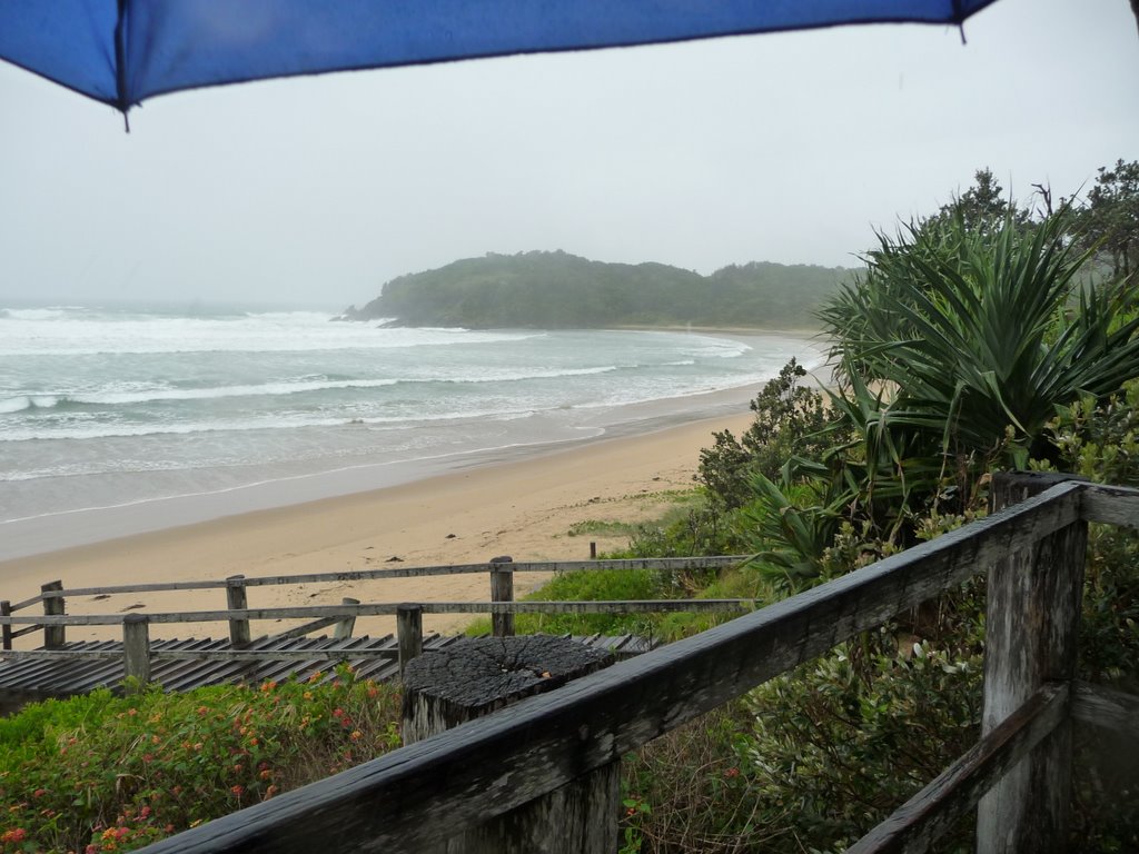 Diggers Beach in the rain just before the floods of April 2009 by Jonathan Potter