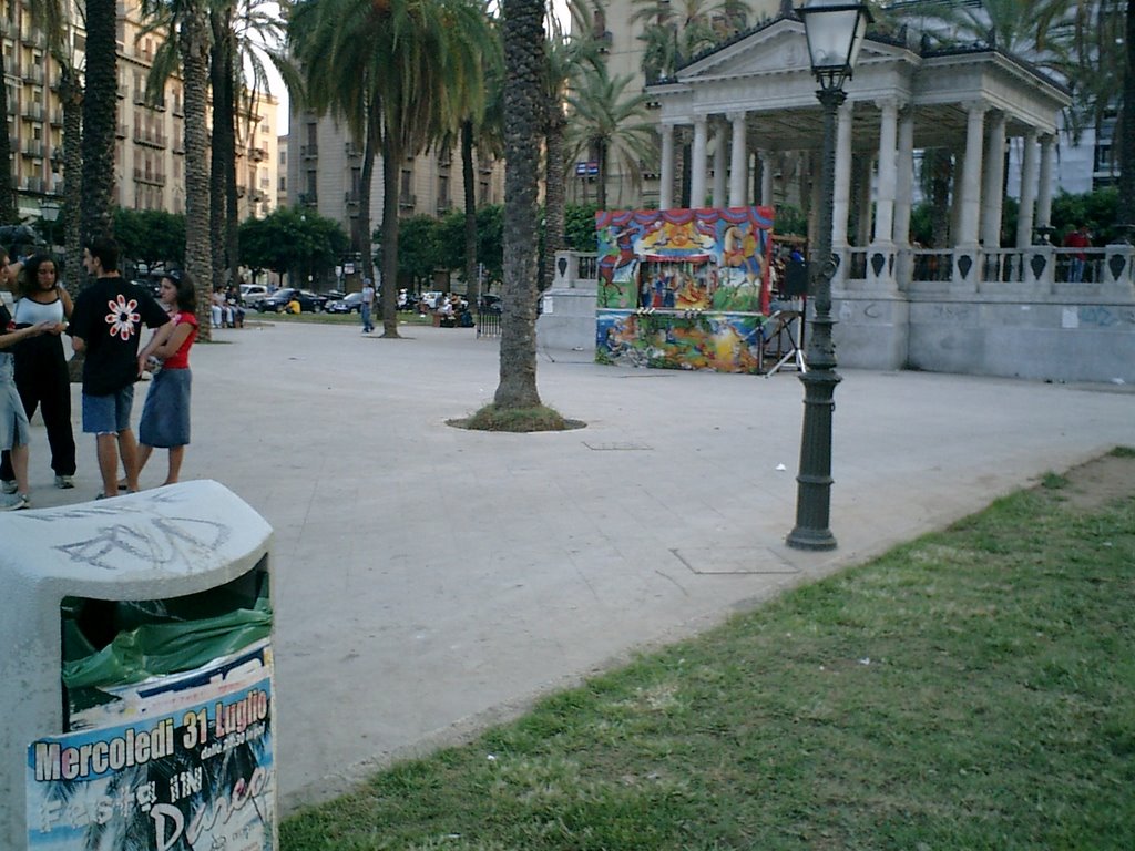 Piazza Castelnuovo - Palermo by kajikawa