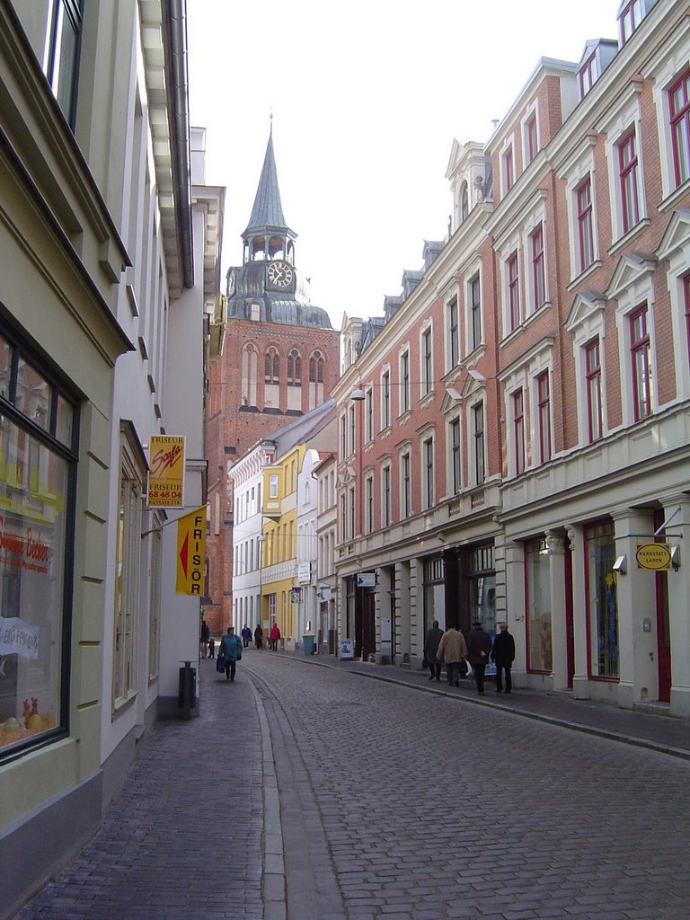 Pfarrkirche, Hageböcker Straße, Güstrow by André Bensch