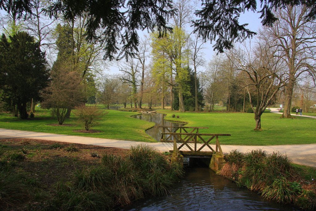 Schlosspark by Frank Kiefer