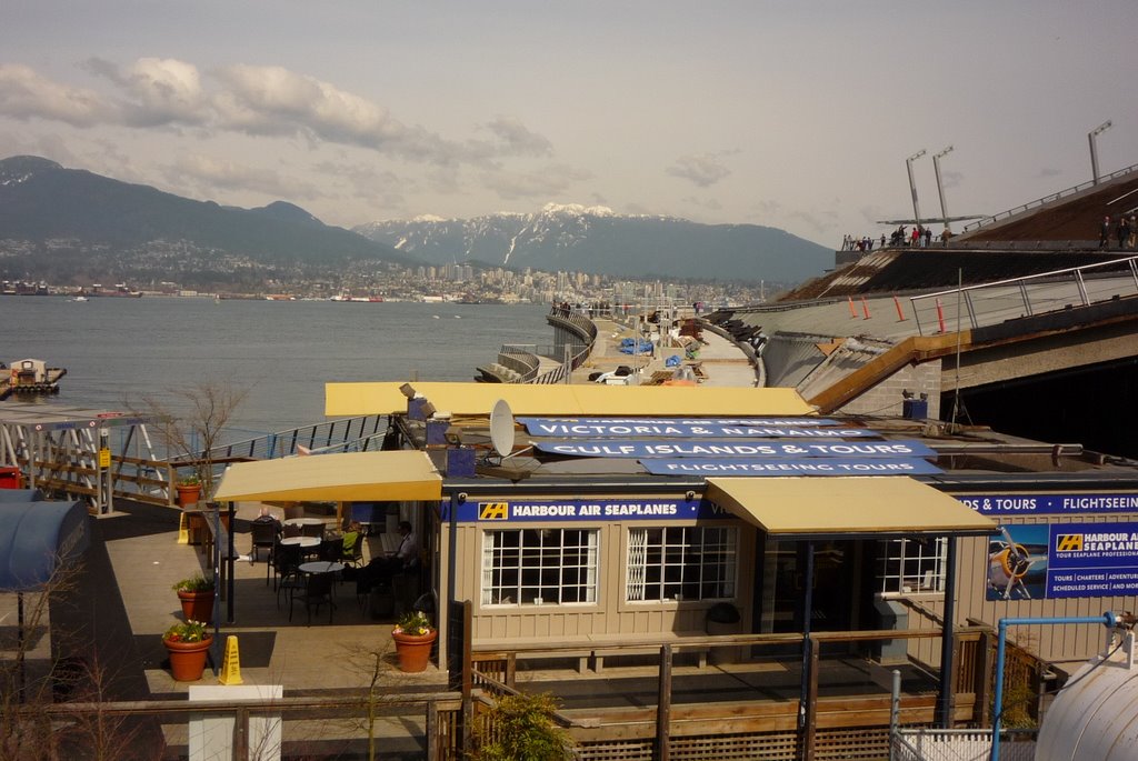 Harbour Air Seaplanes Terminal by yvr101