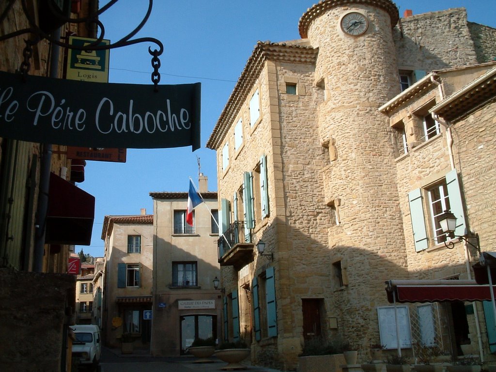 Châteauneuf du Pape Main Street by cjlacava