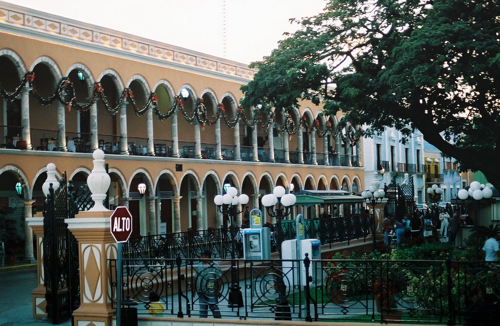 Centro Histórico by cienporcientocampech…