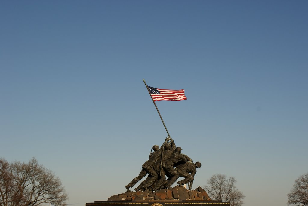 Iwo Jima Memorial by eschitown2