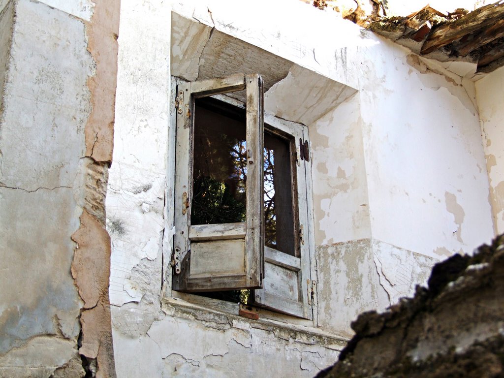 Valdetórtola, Cuenca, Spain by anabel_fsm