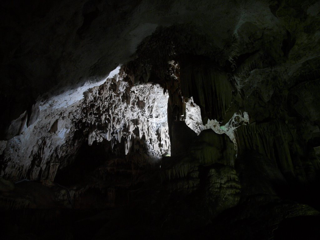 Cueva de nerja, sklepienie by attilius