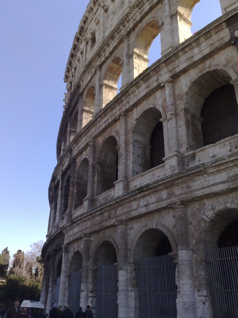 Rome Colosseum by cbwt