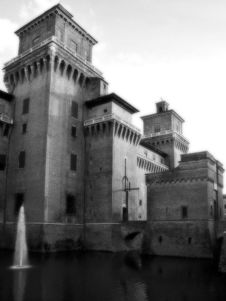 Castello Estense 58 - Ferrara by Pino Rosini - Commun…