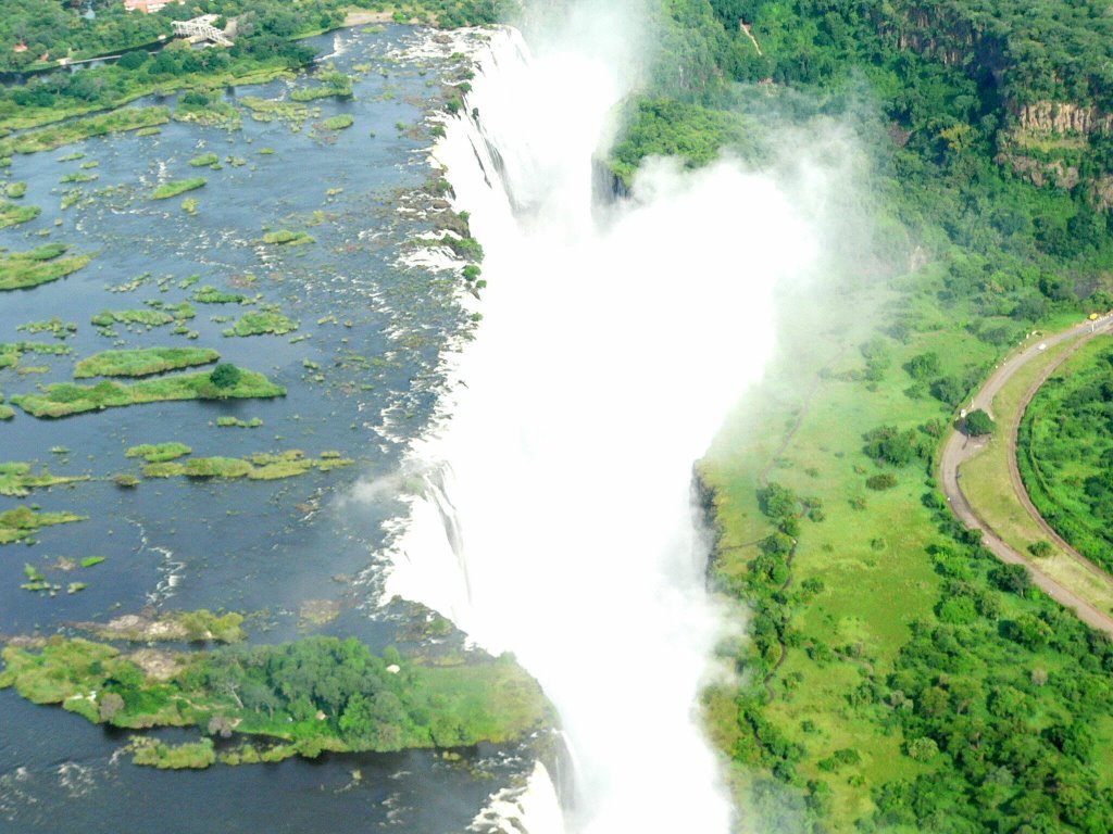 Victoria Falls Zambia by Edu Leiton