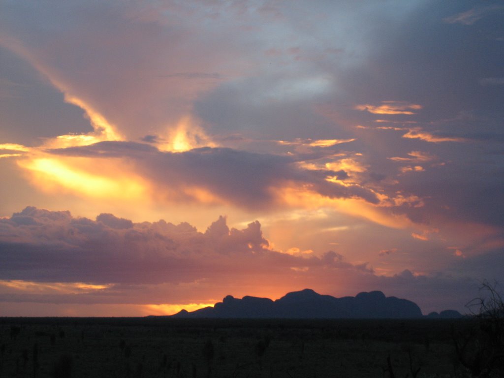 2006 Australien, Uluru, view to Olgas -441 by Kischlat