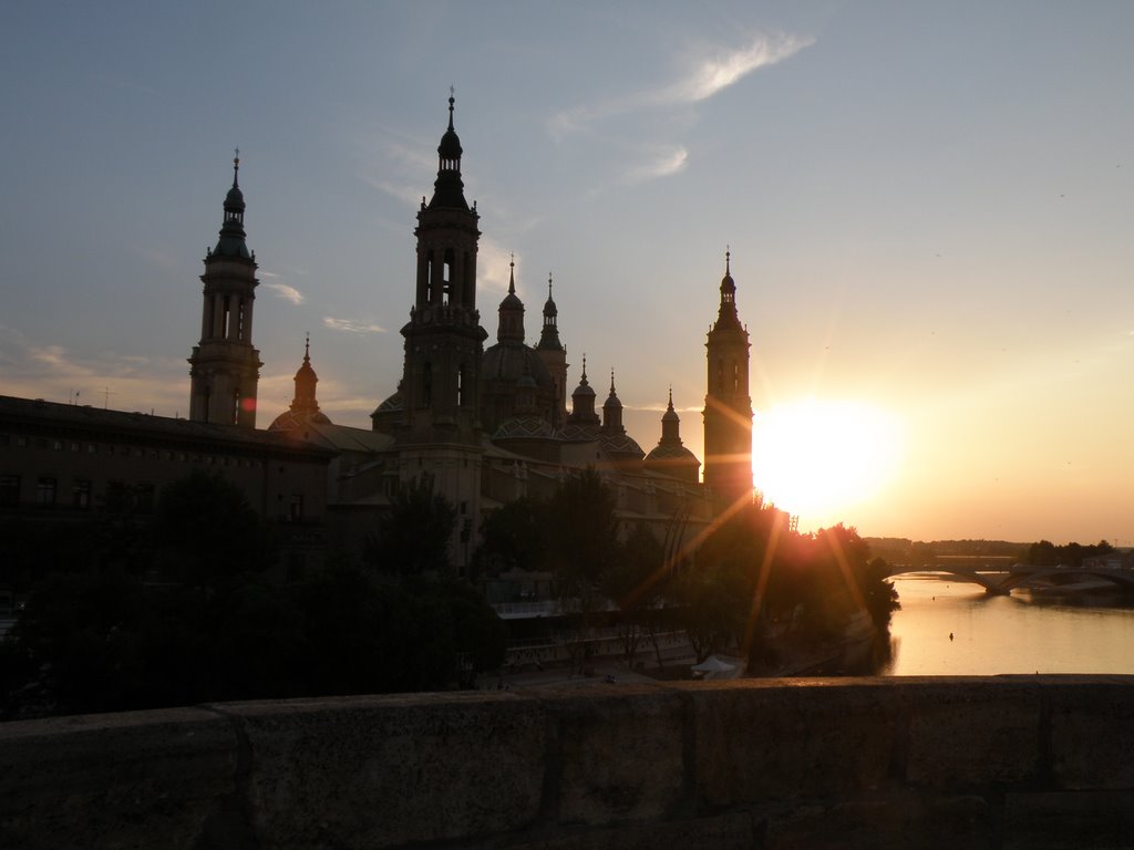 Basilica a contraluz by pacguemon