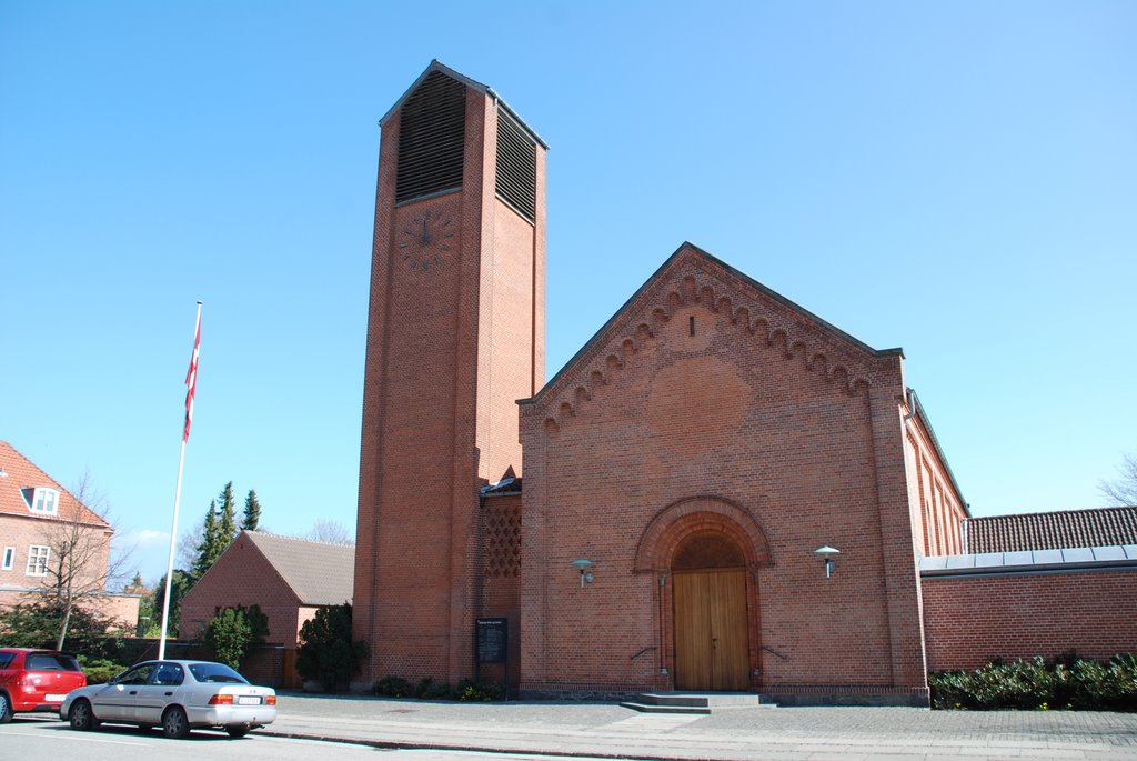 Kastrup Church by Maltesen