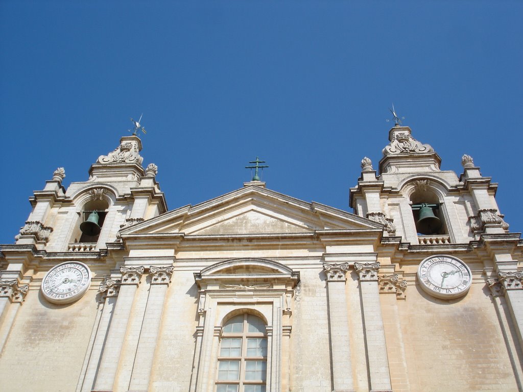 Cattedrale by Rafl