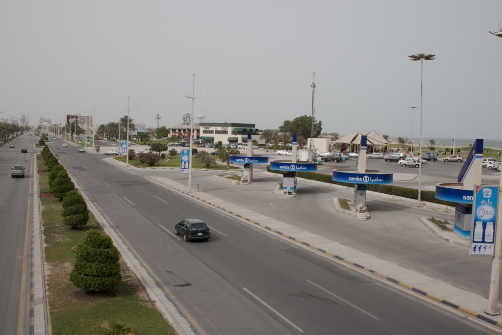 Prince Turki Street - Khobar Corniche by mdkhusru