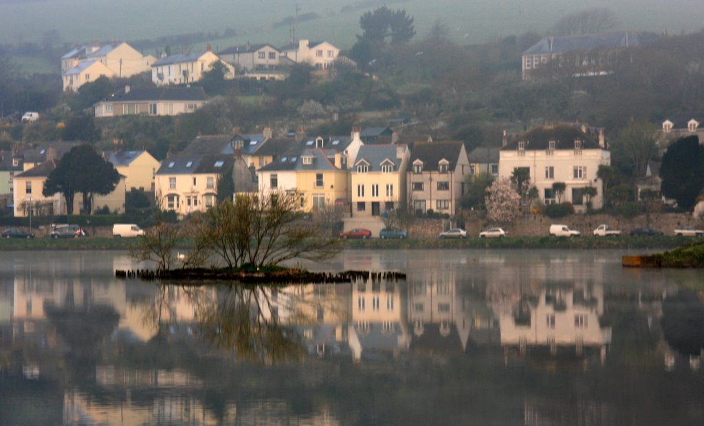 Millbrook, Cornwall UK by dave lowden