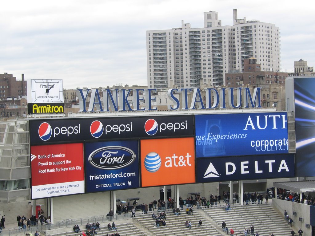 Concourse, Bronx, NY, USA by Rich Parmalee