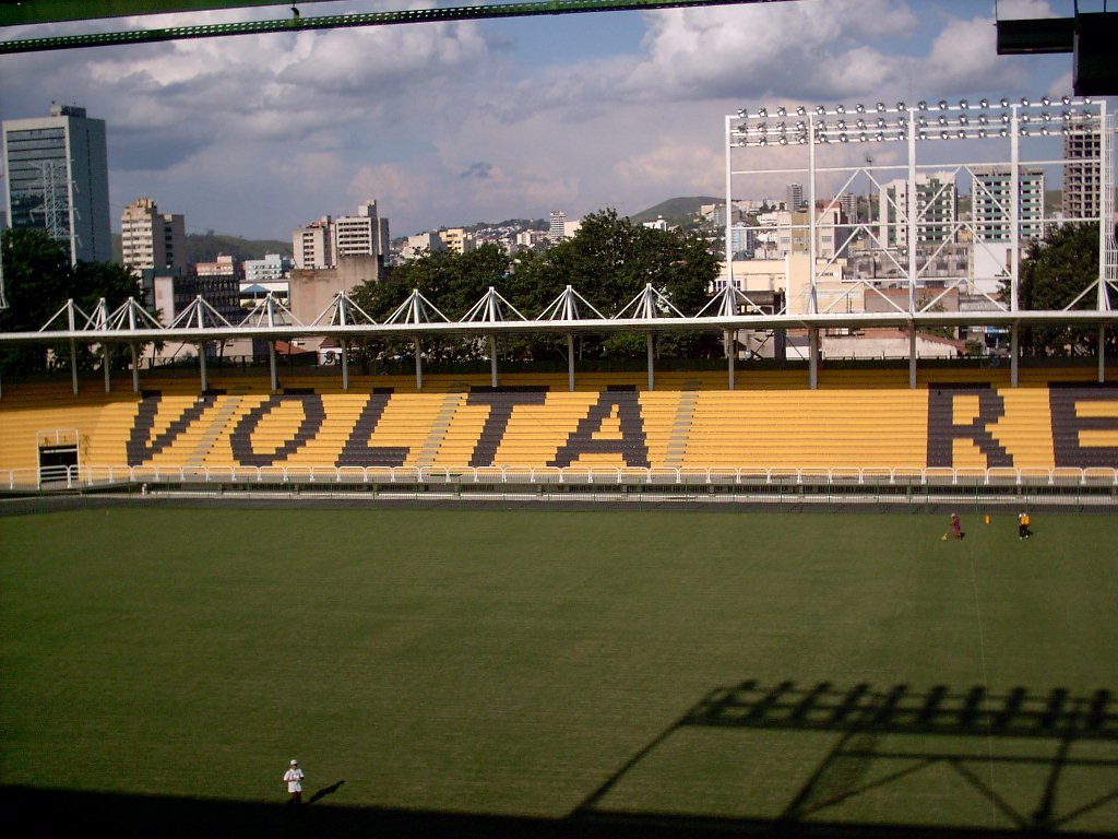 Estádio General Silvio Raulino de Oliveira (Cidadania) by Carlo V M Almeida