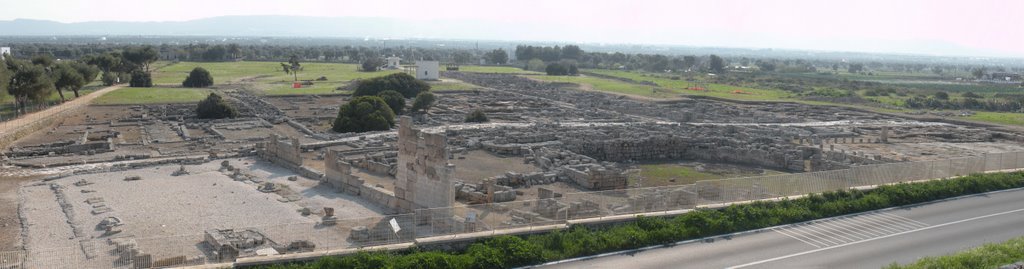 Egnazia (veduta della città romana) by Ciccio Brè