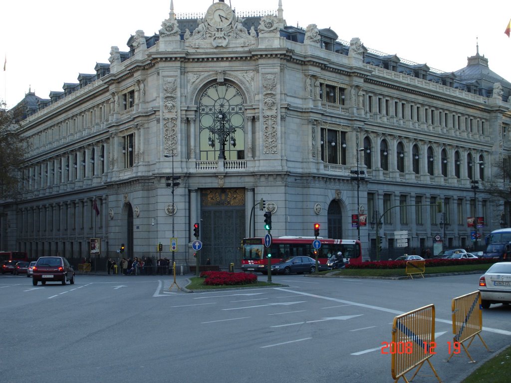 BANCO DE ESPAÑA EN MADRID by benito martínez garc…