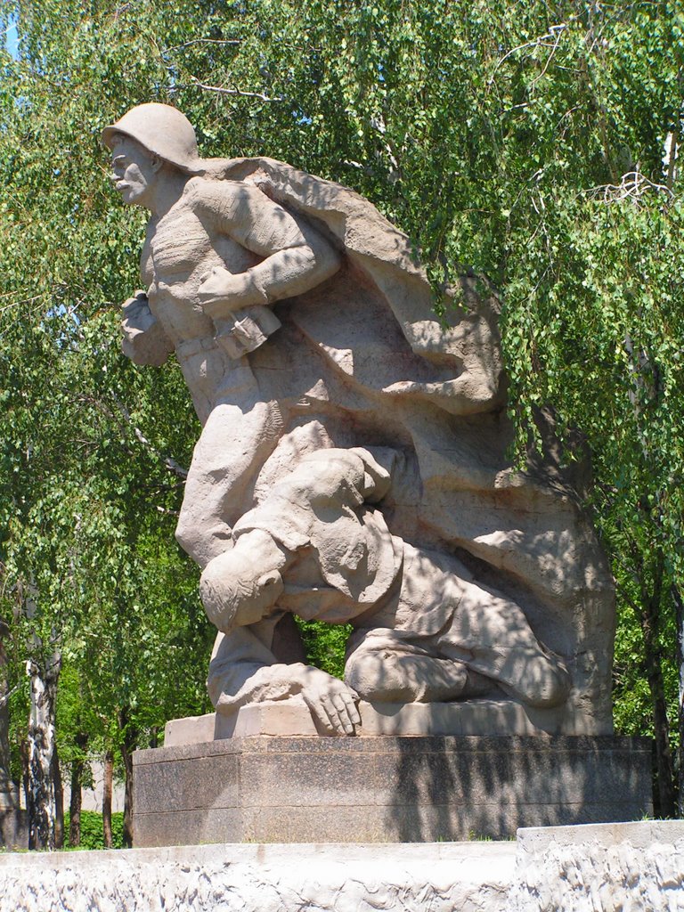 Мемориальный комплекс на Мамаевом кургане, Волгоград (Mamayev Kurgan memorial complex, Volgograd) by Mikhail Bayganov