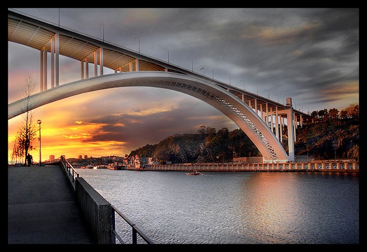 Ponte Arrabida by vlin