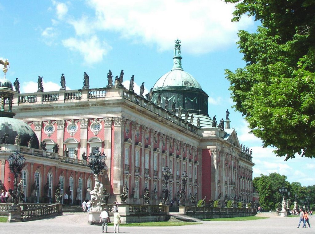 Potsdam, Neues Palais by Rainer I.