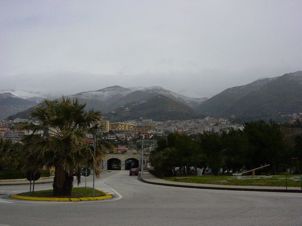 Paola - Panorama con le montagne innevate by Paolo Perrotta