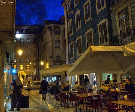 Lisboa, rua da Vitória by JM Alves