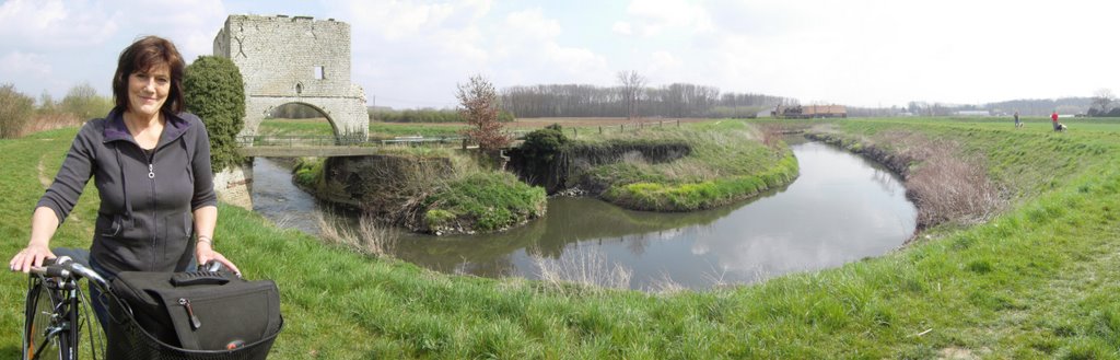 Oude watermolen aan de Zenne by Architect Paul Van Welden