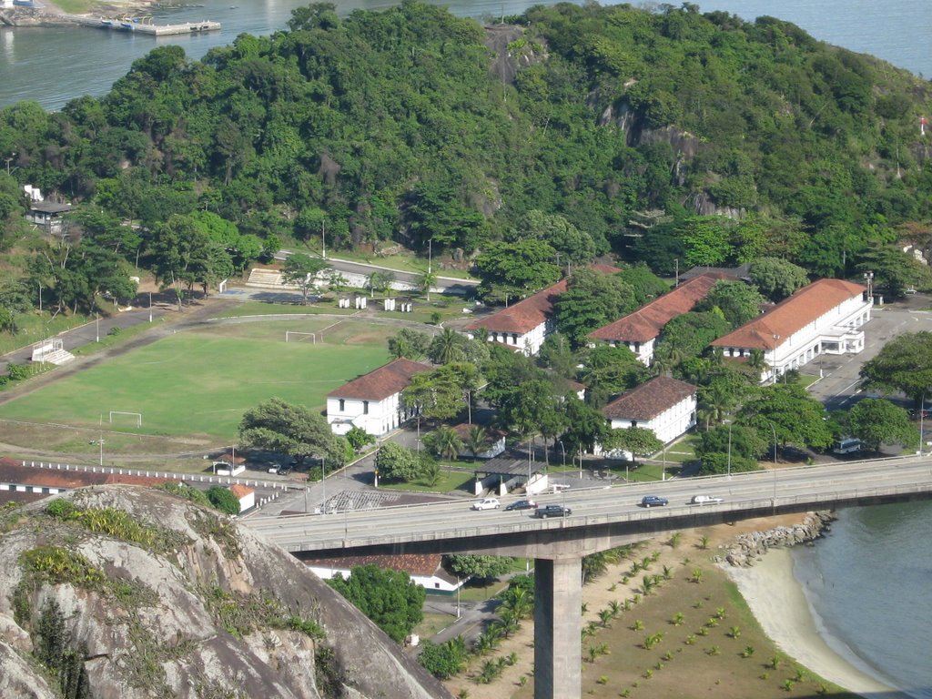 38º BI - Batalhão Tibúrcio - Vista do Morro do Moreno by jsuave