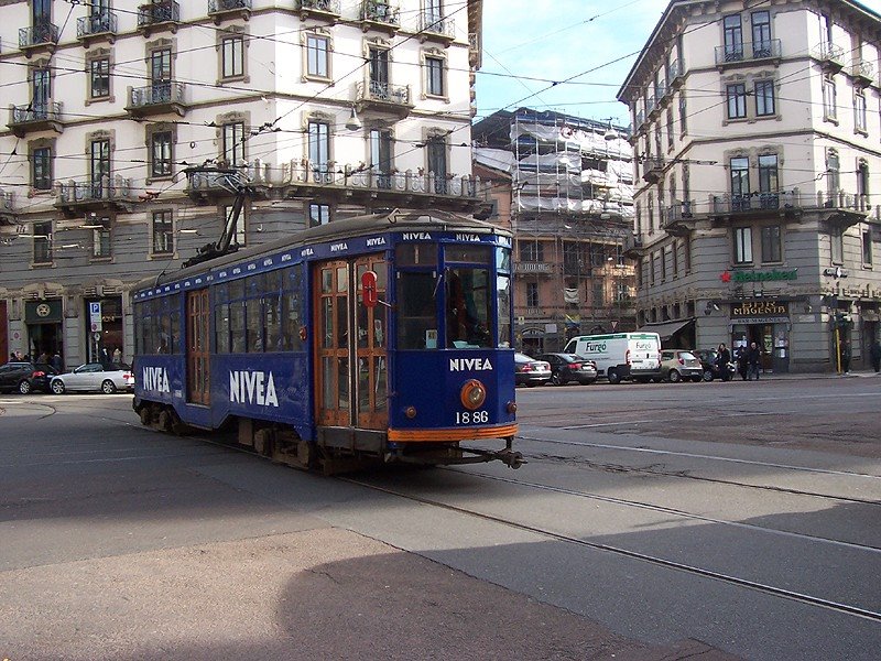 Milano - Tram in Corso Magenta by MarkusMark