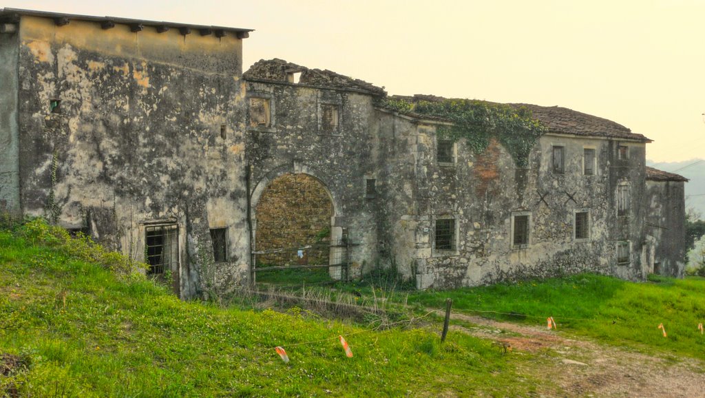 Casa colonica by sangiovesediromagna