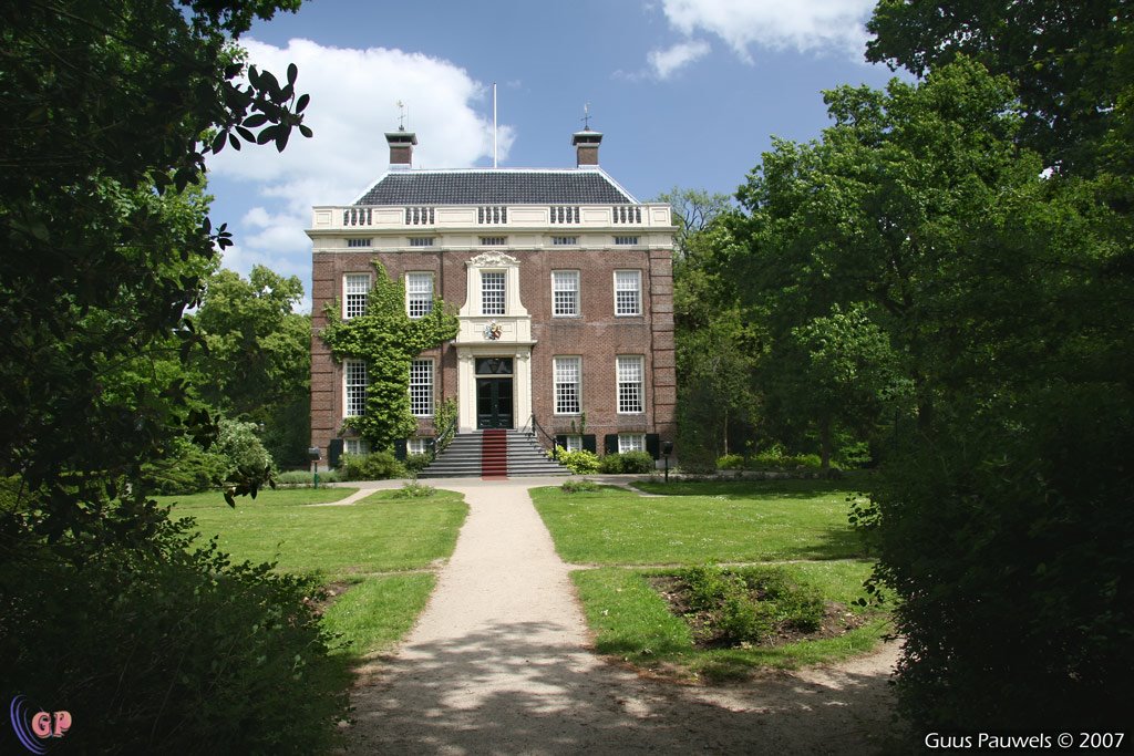 Kasteel goudestein, maarssen by guuspauwels