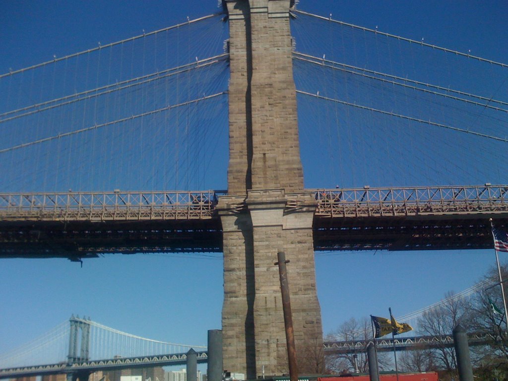 Manhattan Bridge by abothma