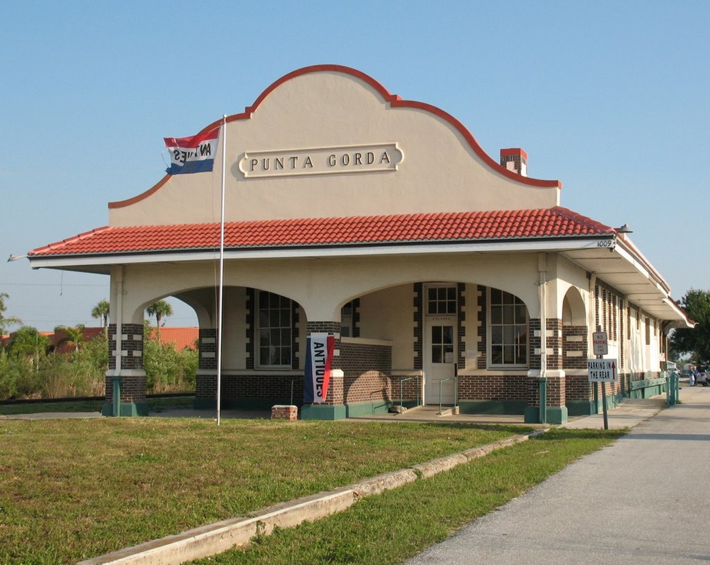 Punta Gorda Historic Railroad Depot by ronthomas