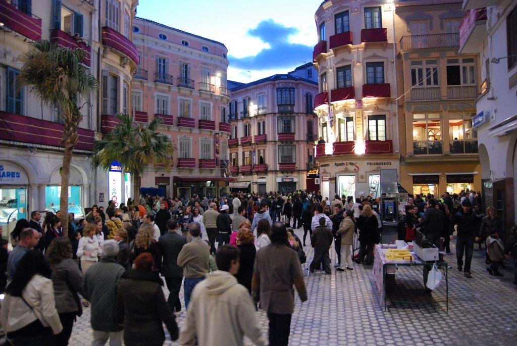 Calle Granada en semana santa Málaga by jovago