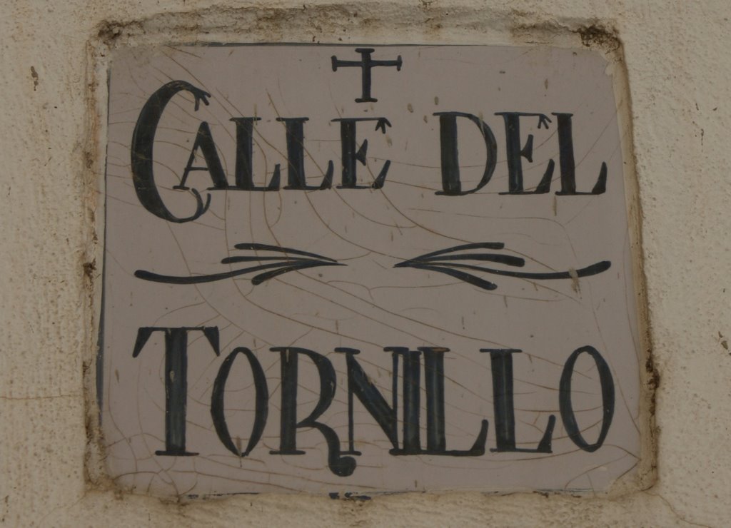 Calle del Tornillo que perdí by Paco Garcia