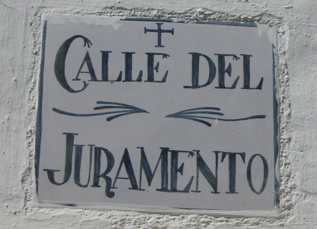 Calle del Juramento by Paco Garcia