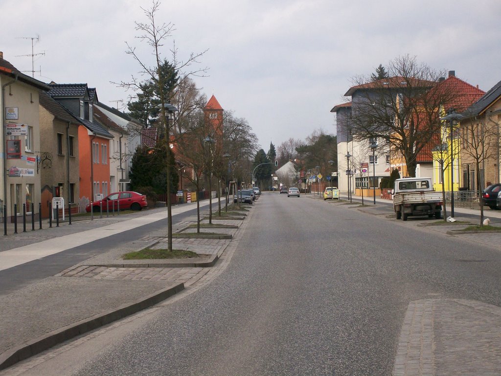 Fürstenwalde, August-Bebel-Str. / Rosa-Luxemburg-Straße (Blick nach Norden) by Klaus Brinkmann