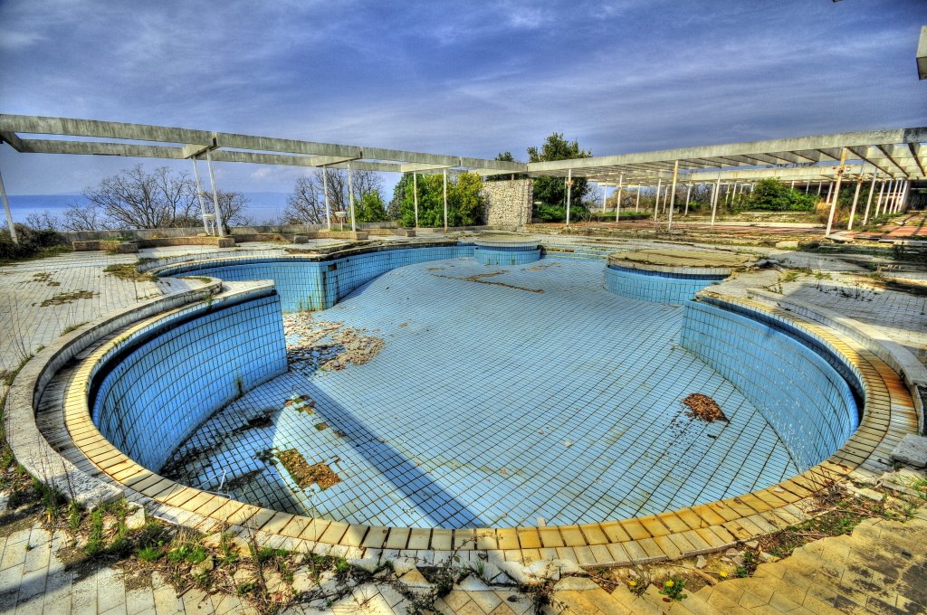 Haludovo hotel complex- destroyed&abandoned hotel Palace (pool area)- HDR (by Thiago) by slo_thiago