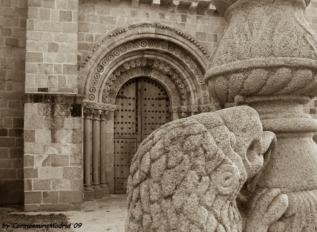 El león a la puerta... by carmenmiramadrid >>N…