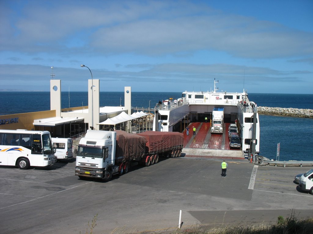 Kangaroo Island Ferry at Cape Jervis by arnetra