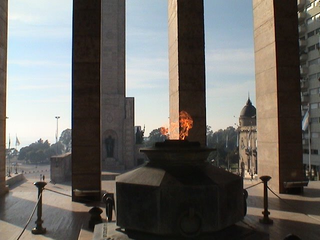 Monumento a la Bandera, Rosario by Gonzalo Villasol