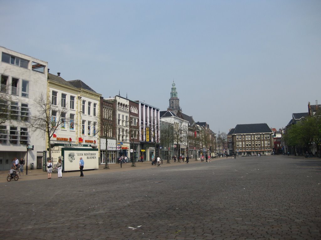 Groningen, Vismarkt by R.Jutte-vander Krogt