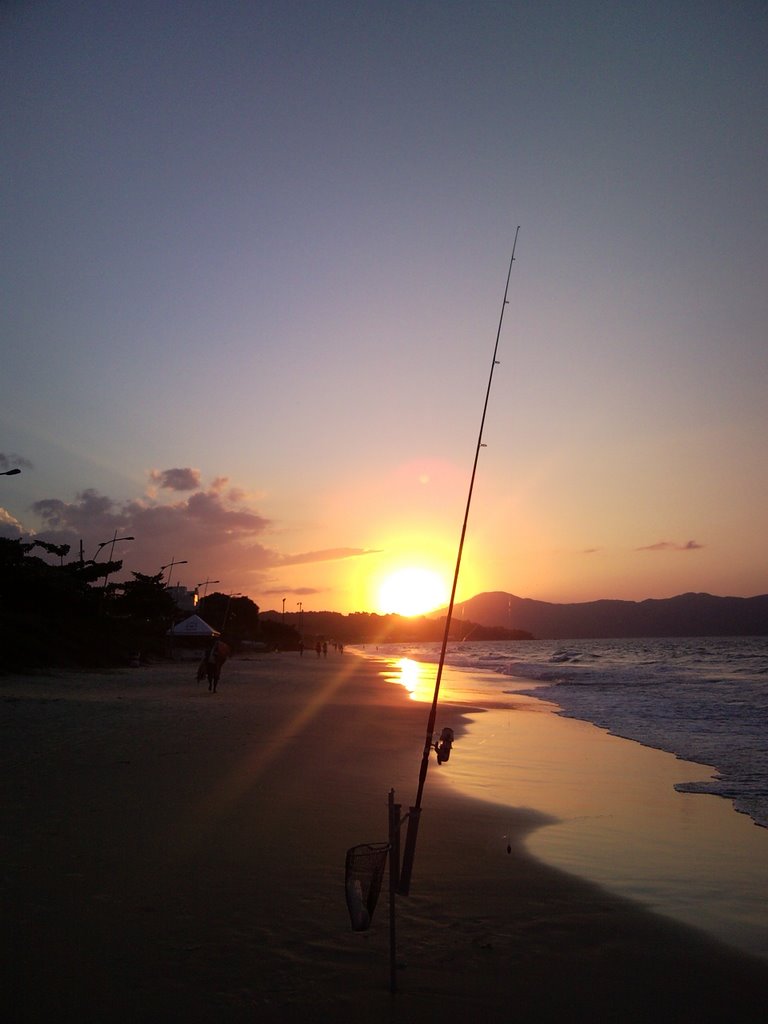 Entardecer pescando by Dr Jose Mario Calien…