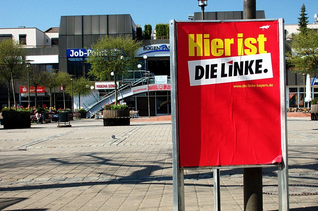 Hier ist Die Linke am Job-Point by Gaißenpeter