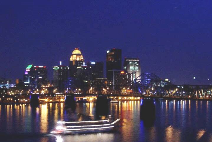 Louisville Skyline (night) by jharv