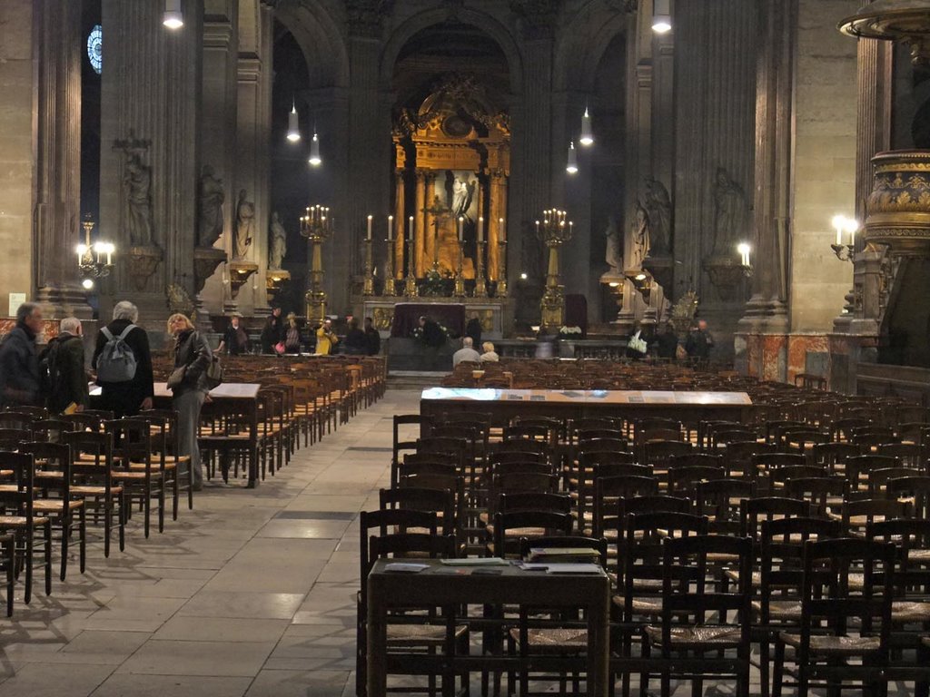 Eglise Saint-Sulpice by Víctor Cespón